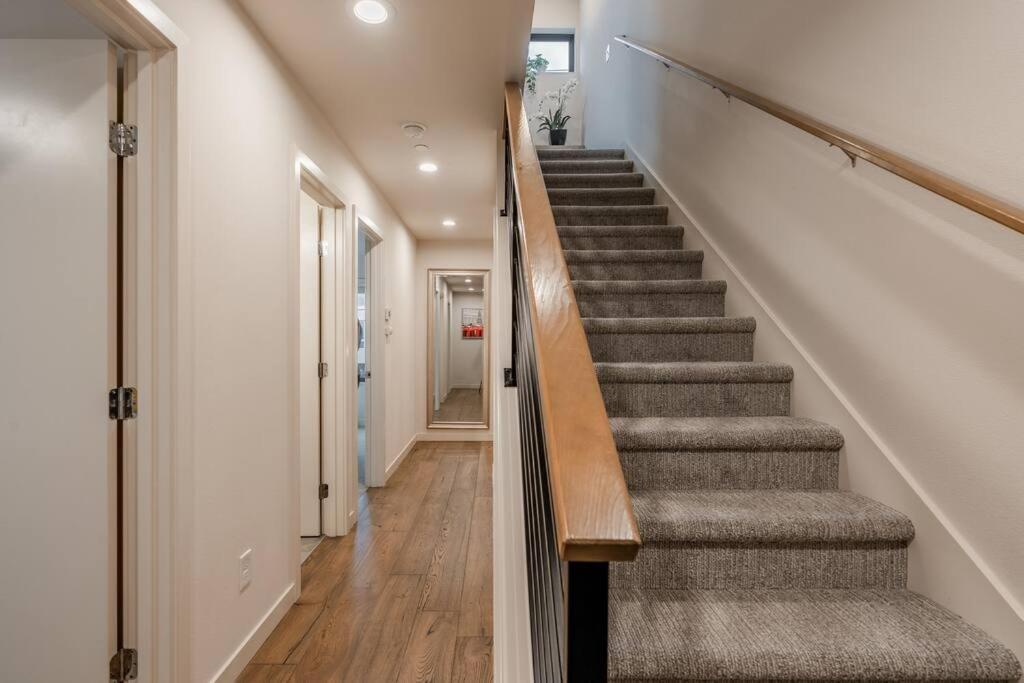 West Seattle'S Modern Townhome Exteriör bild